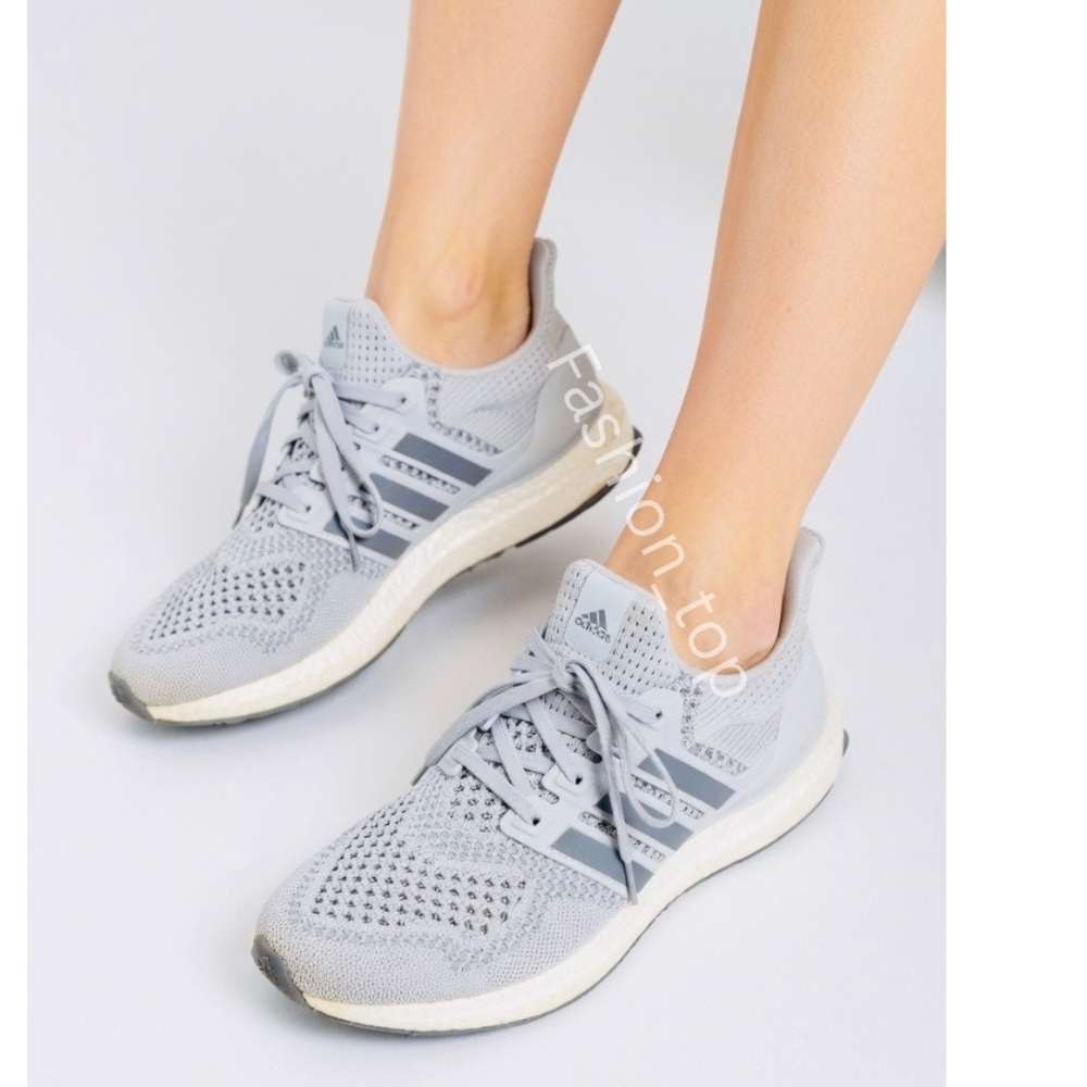 adidas Women's Ultraboost 1.0 Sneaker Gray Cloud White AHQ4205 Size 7.5